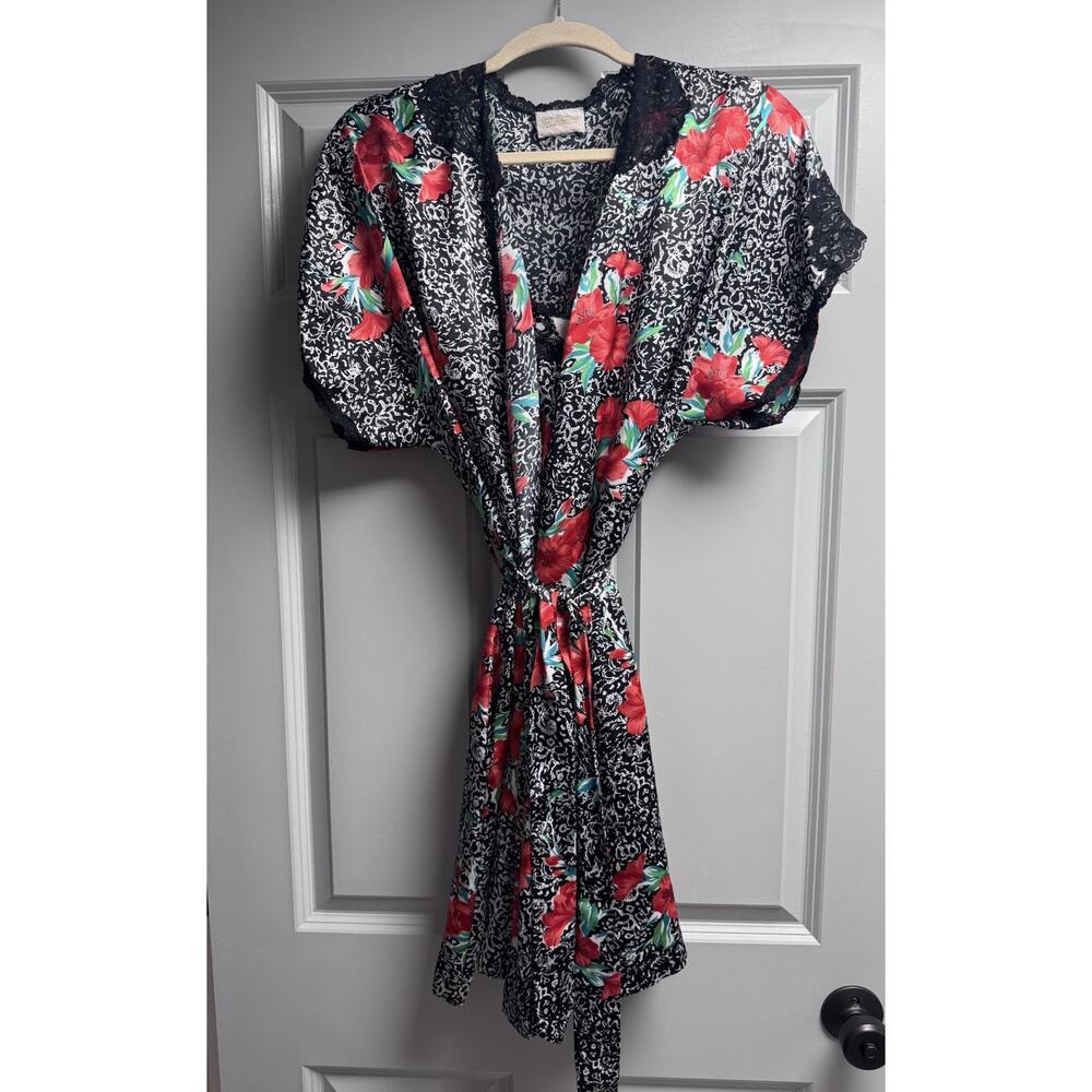 VTG Barbizon Floral Satin Short Robe Kimono Style Belted *fits like Med RED BLK